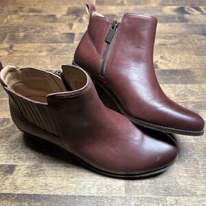 Vionic Womens Bethany Leather Ankle Boots Size 9.5 Zipper Waterproof Beaver